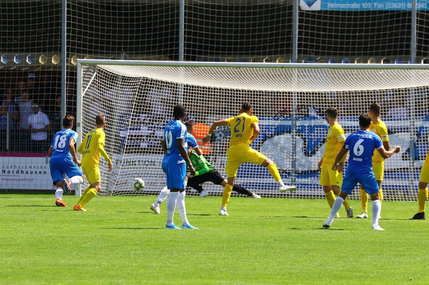 Wacker gewinnt 8:0 gegen Bischofswerda