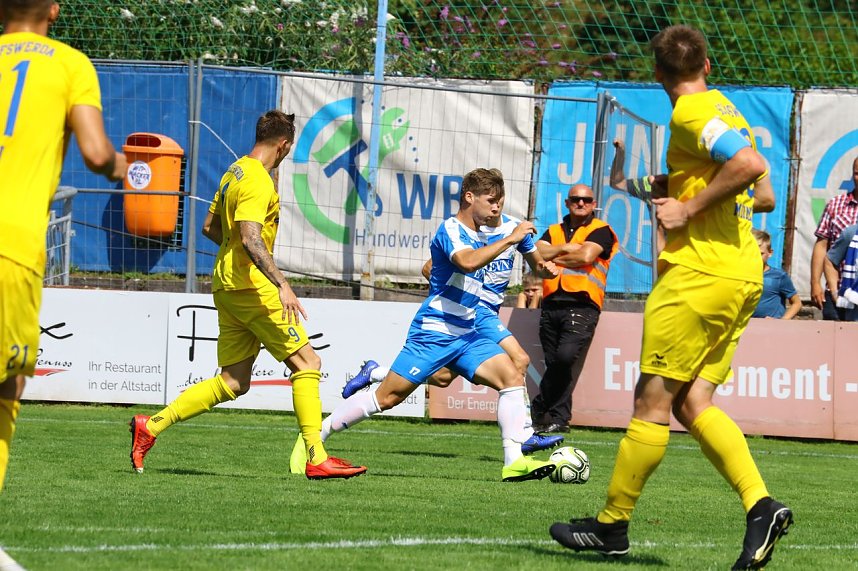 Wacker gewinnt 8:0 gegen Bischofswerda