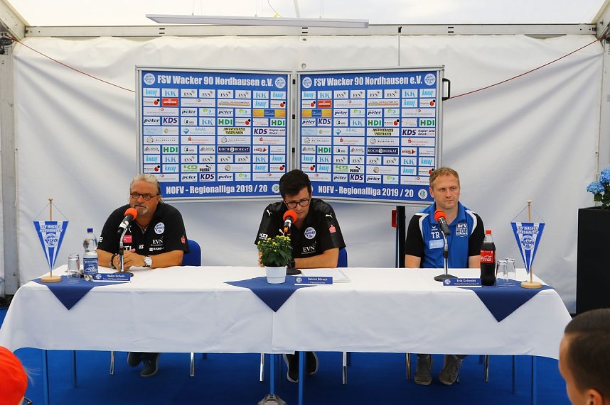 Wacker gewinnt 8:0 gegen Bischofswerda