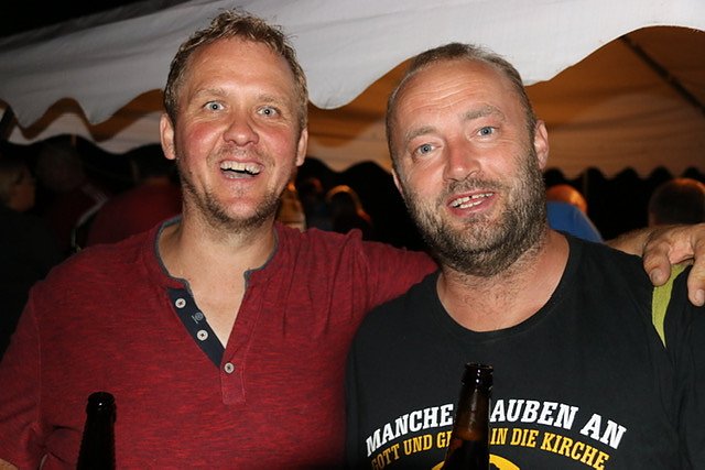 Ausgelassen gefeiert