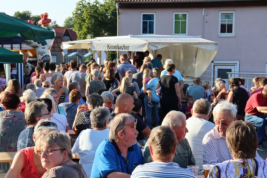 Br&uuml;cke &uuml;ber die Helme eingeweiht