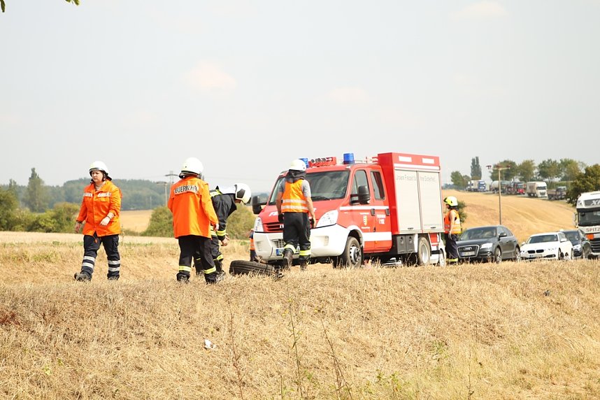 Schwerer Unfall auf der B 243