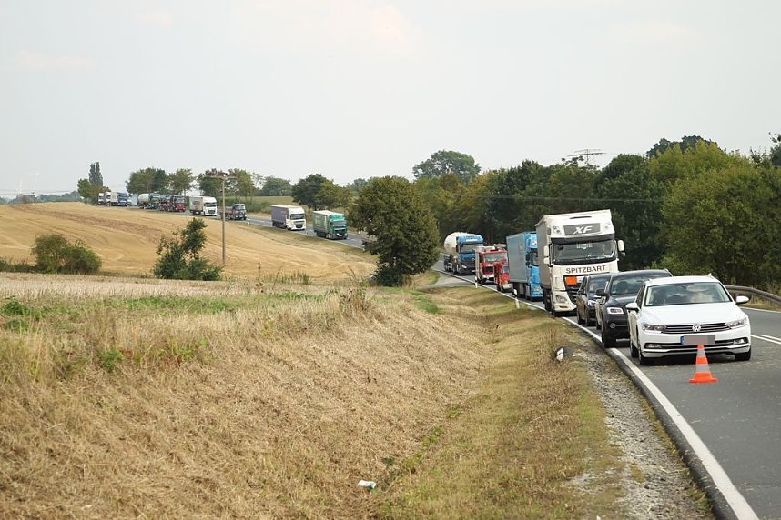Schwerer Unfall auf der B 243