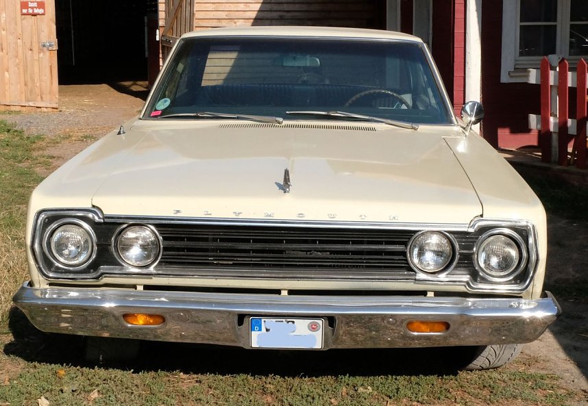 US-Cars in der Westernstadt