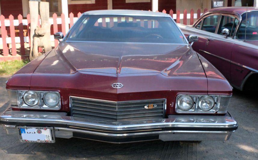 US-Cars in der Westernstadt