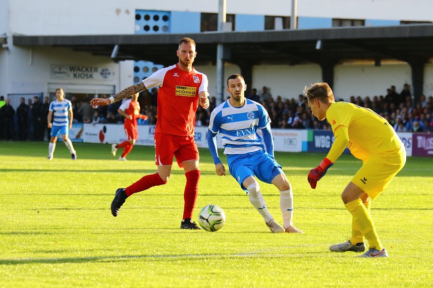 1:0 Wacker besiegt RWE