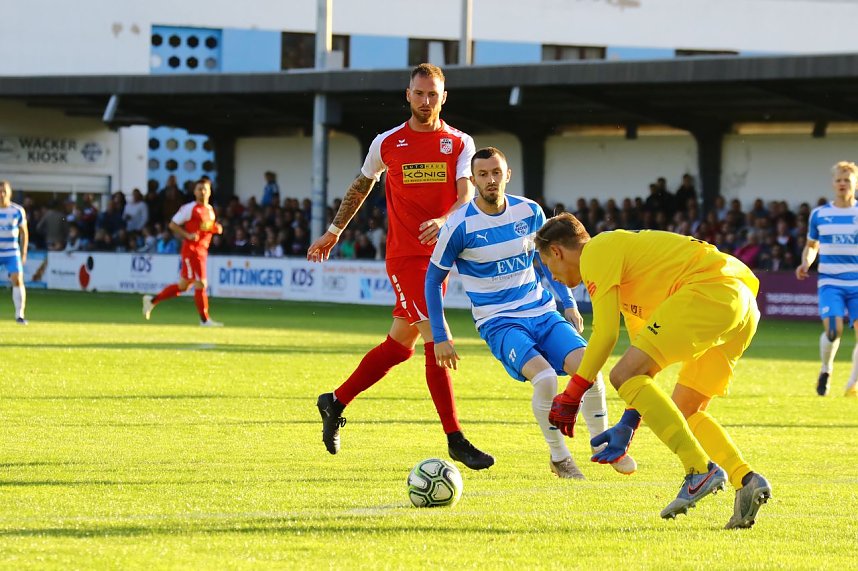 1:0 Wacker besiegt RWE