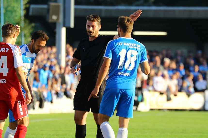 1:0 Wacker besiegt RWE