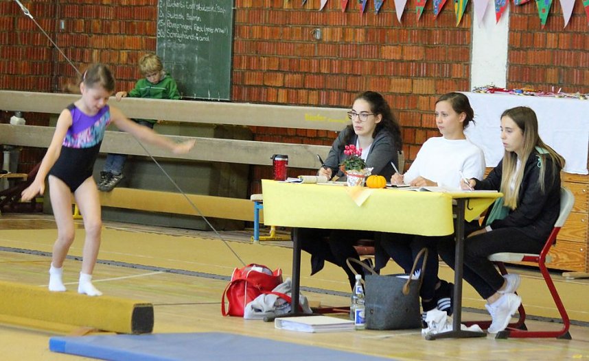 Herbstmannschaftsmeisterschaften im Turnen (1)