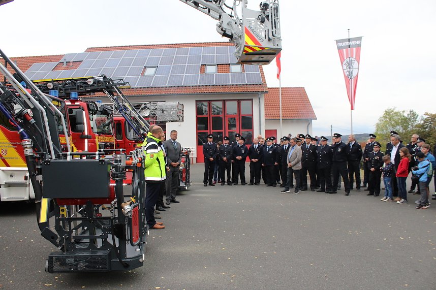 Drehleiter&uuml;bergabe Bleicherode