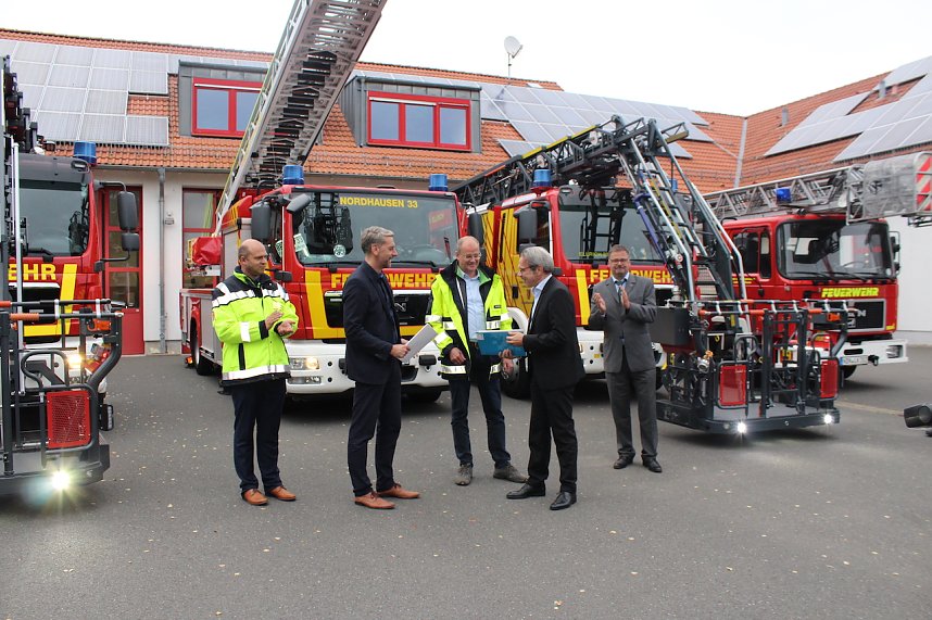 Drehleiter&uuml;bergabe Bleicherode