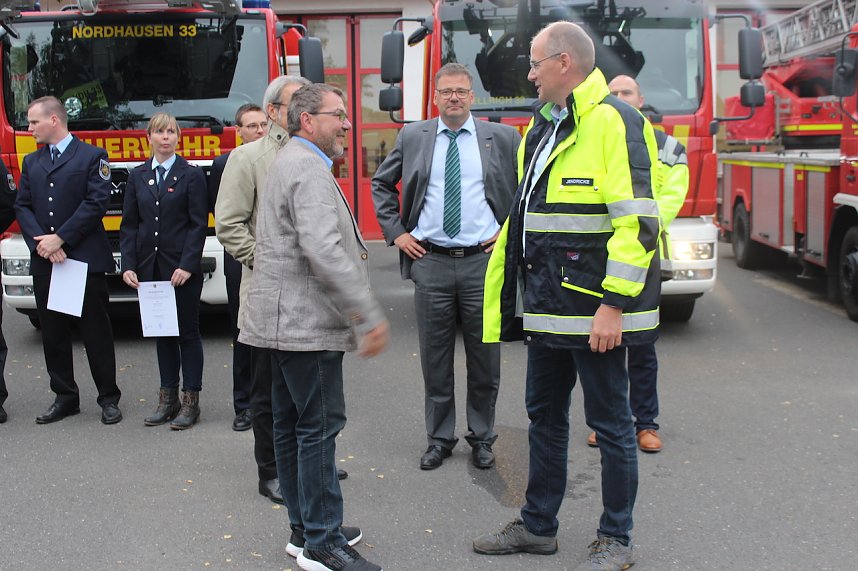 Drehleiter&uuml;bergabe Bleicherode