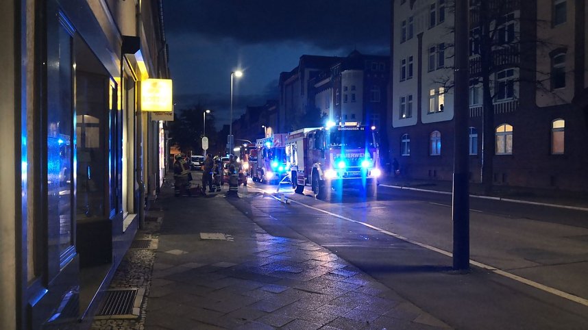 Angebrannte N&uuml;sse l&ouml;sten Feuerwehreinsatz aus