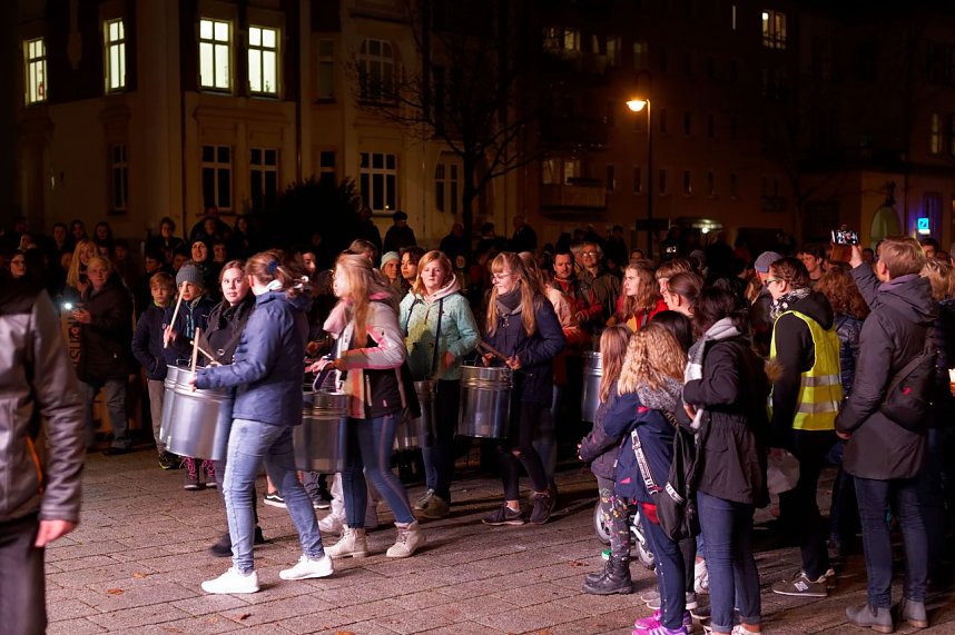 Herder-Gymnasium beteiligte sich am 30-j&auml;hrigen Jubil&auml;um zur Friedlichen Revolution mit anspruchsvollem Programm