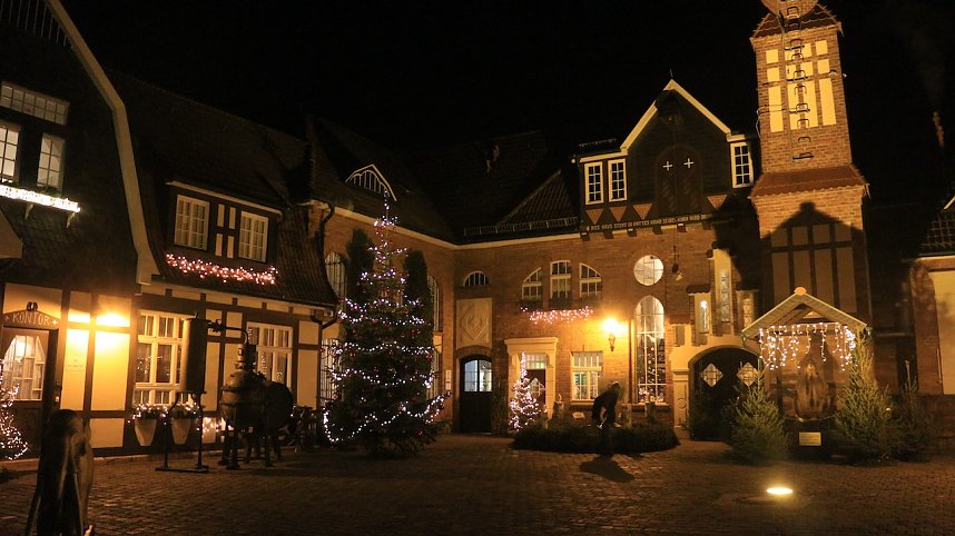 15. Adventsausstellung in der Traditionsbrennerei er&ouml;ffnet