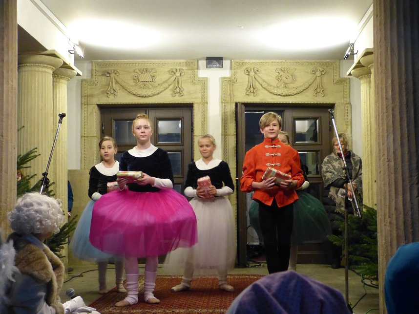 Hinter dem 8. T&uuml;rchen des Theater-Adventskalenders wartete heute Ebenezer Scrooge