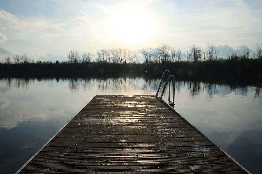 Eisbaden im Kiesschacht