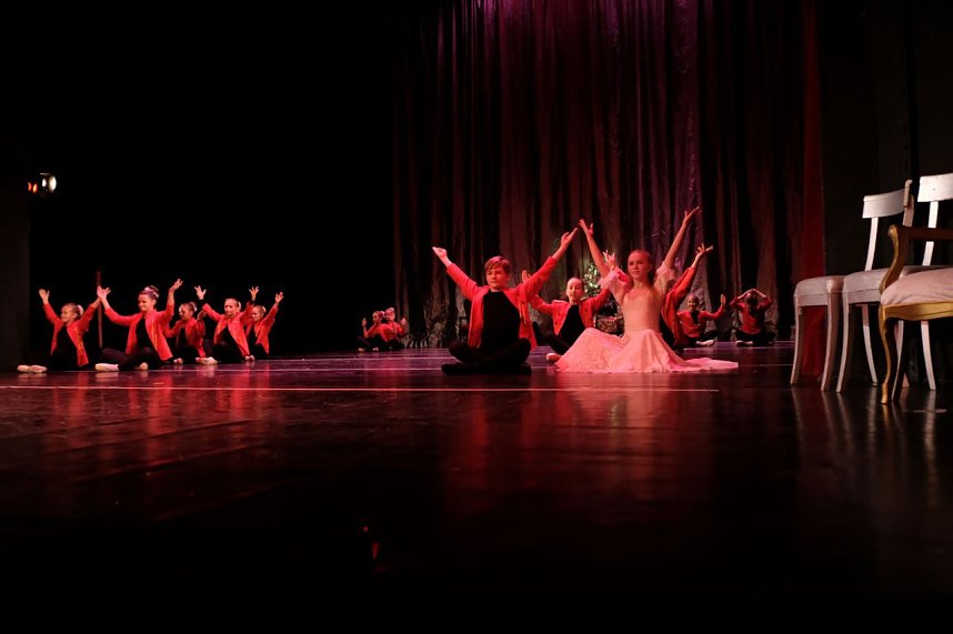 Tanzstudio Radeva im Theater