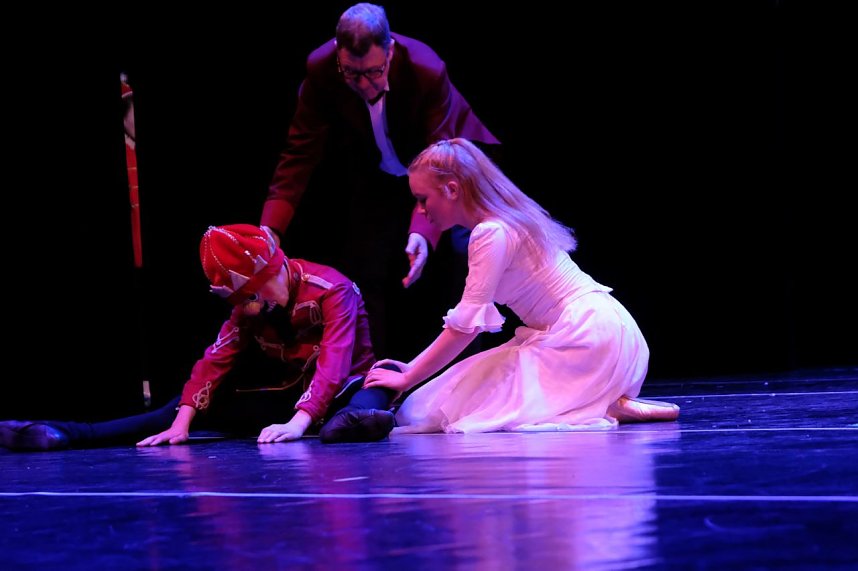 Tanzstudio Radeva im Theater