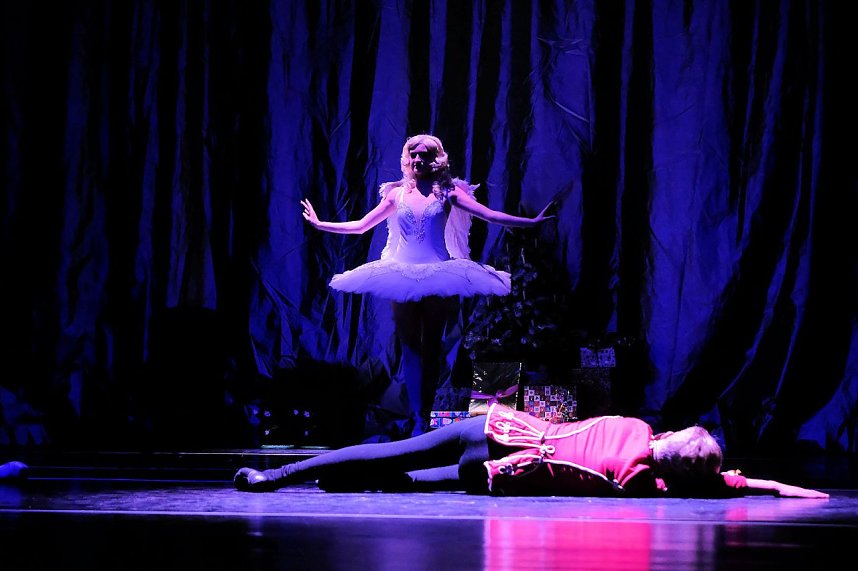 Tanzstudio Radeva im Theater