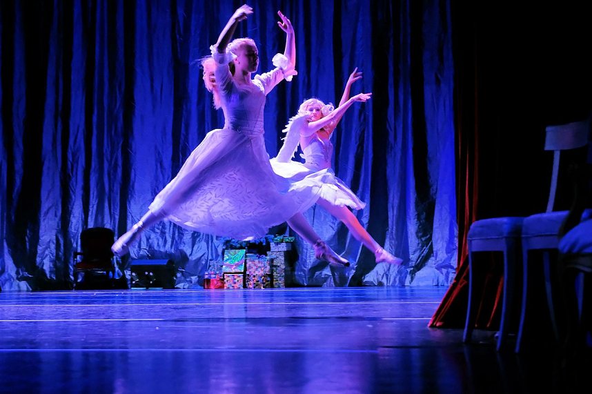 Tanzstudio Radeva im Theater