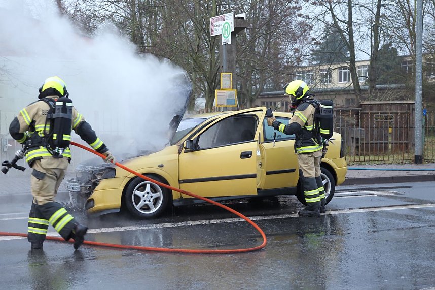 Auto auf dem Darrweg ausgebrannt