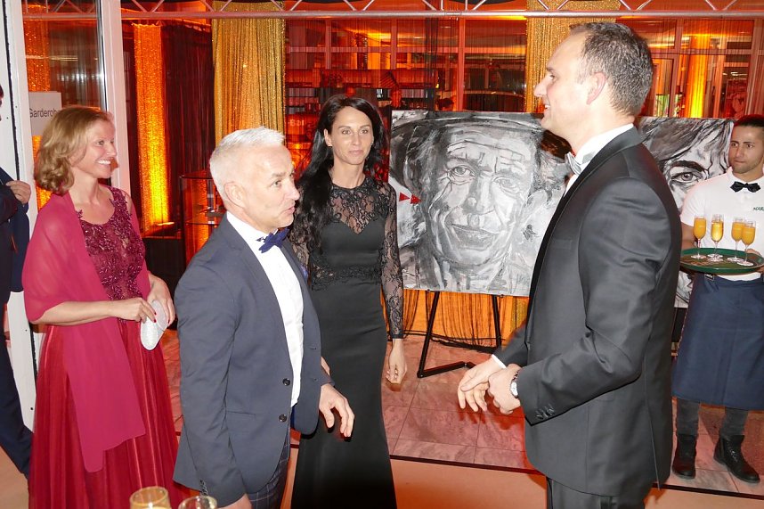 24. &Auml;rzte- Apothekerball