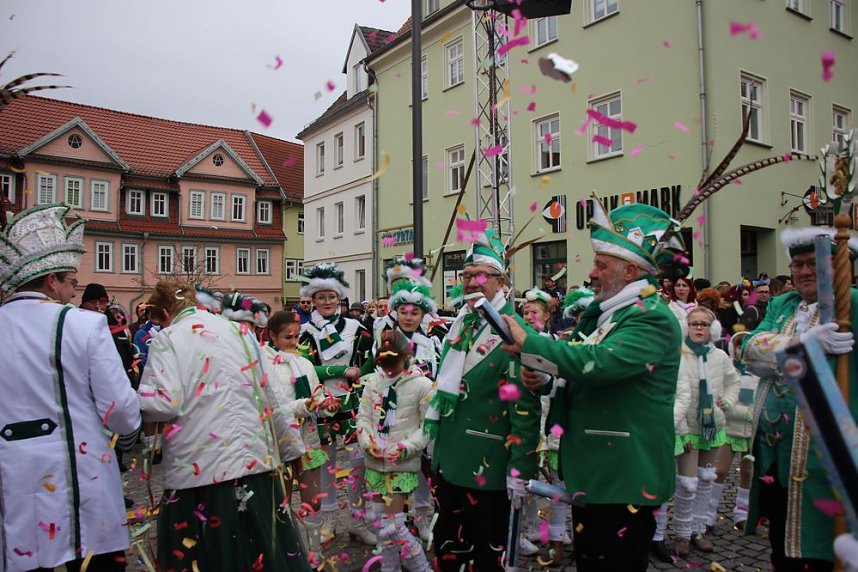 Rosenmontag auf dem Markt Sondershausen