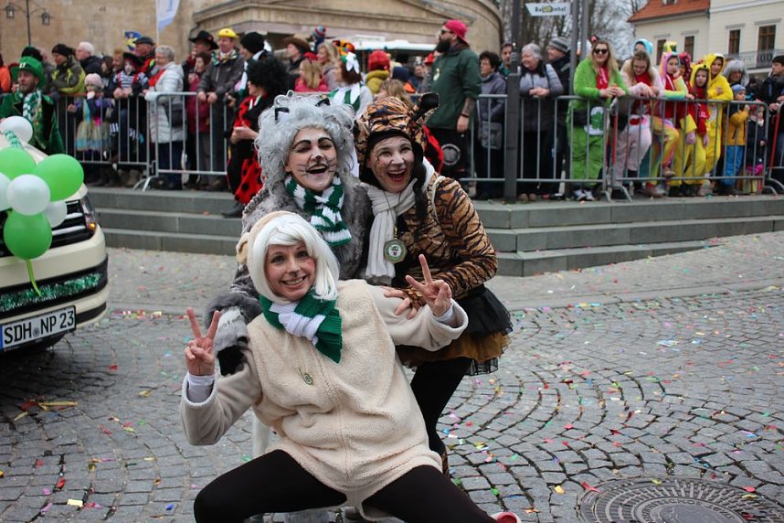 Rosenmontag auf dem Markt Sondershausen