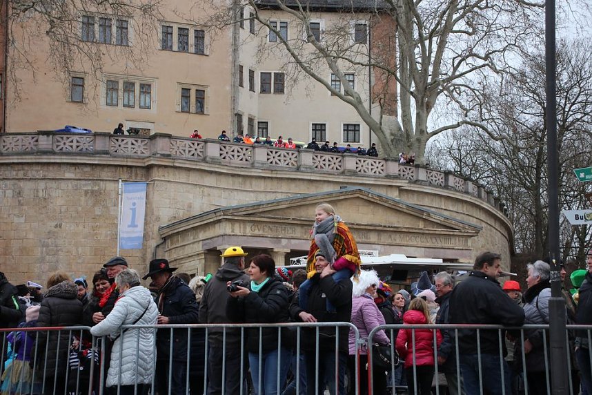 Rosenmontag auf dem Markt Sondershausen