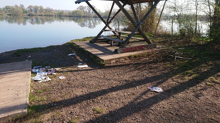 M&uuml;llhalde Kiesschacht?