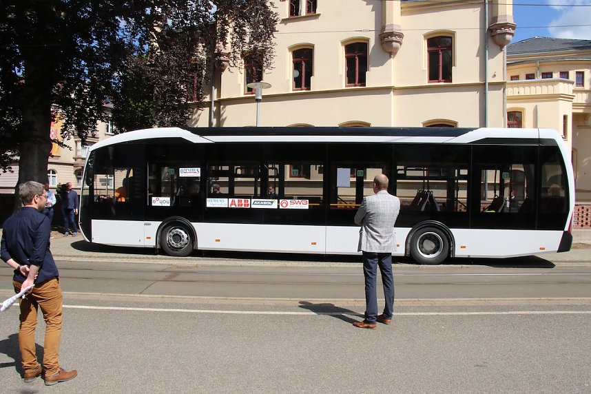 Elektroverkehr im S&uuml;dharz - der Landkreis erprobt zur Zeit einen neuen E-Bus