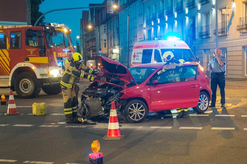 Crash auf der Kreuzung