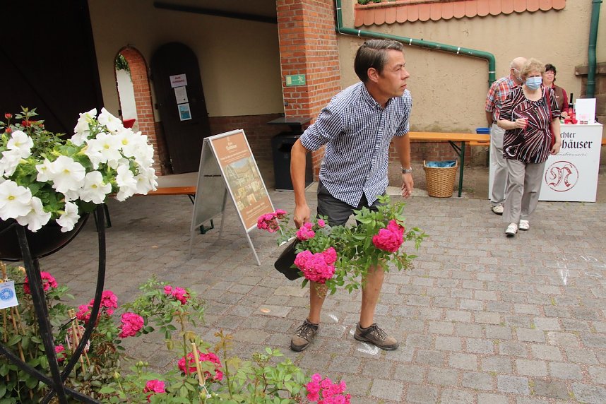 Erster Nordh&auml;user Rosenmarkt
