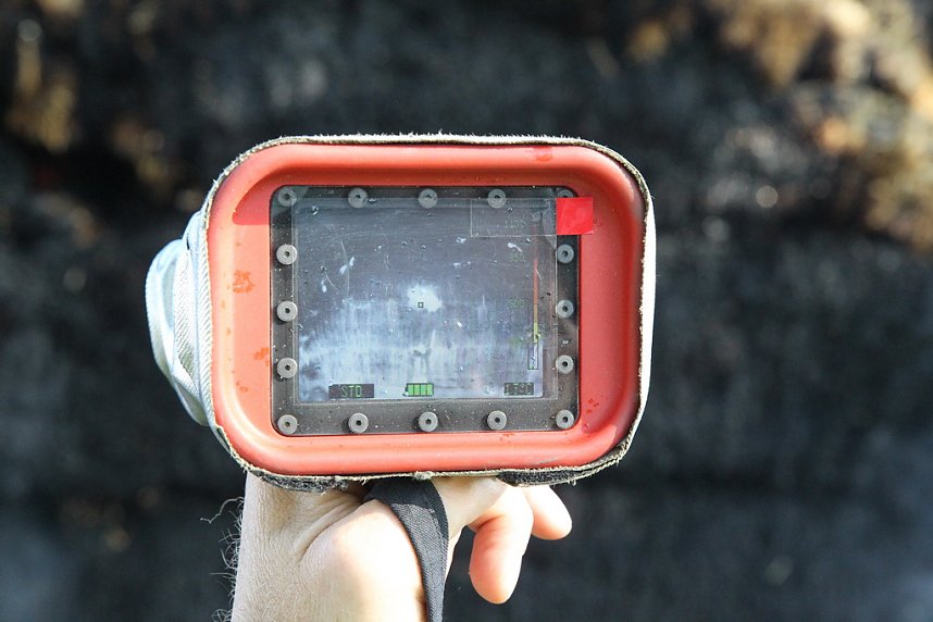 Ein Strohfeuer auf der Landstra&szlig;e