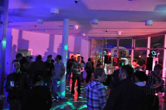 Party in der Atrium Passage