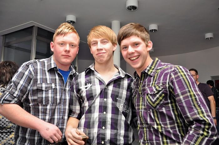 Party in der Atrium Passage