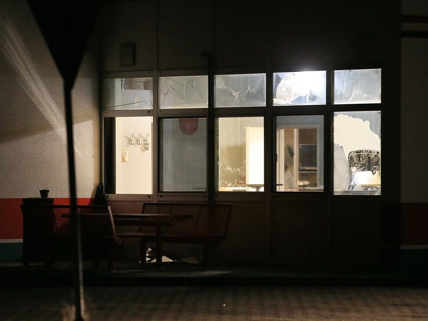 Auf frischer Tat ertappt - in der Nacht von Samstag zu Sonntag versuchte ein Einbrecher die Star-Tankstelle zu berauben