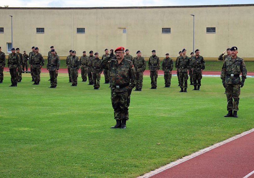 K&uuml;rzeste Kommandeurszeit der Bundeswehr