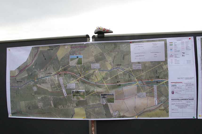 Spatenstich f&uuml;r das letzte Teilst&uuml;ck der neuen B 243