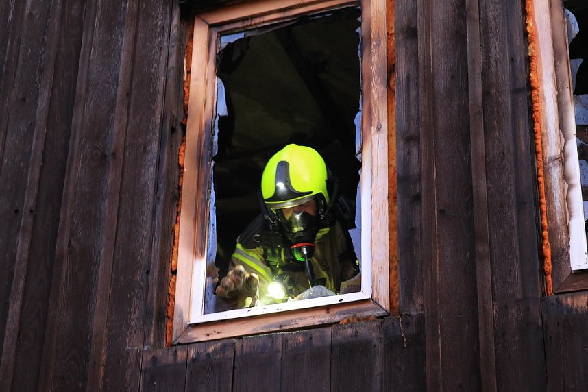 Geb&auml;udebrand in Rodishain