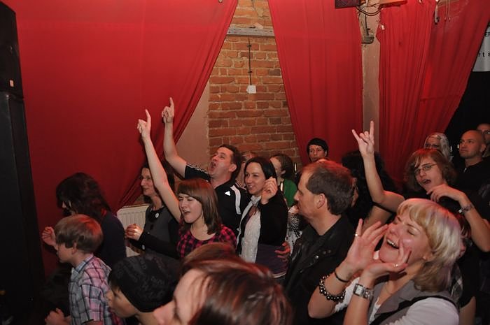 Mister Sushi & Mama Boom in der Destille