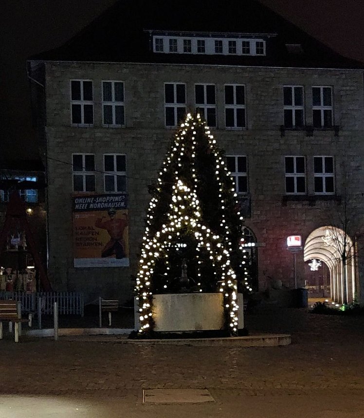 festliche Lichter in der Nordh&auml;user Innenstadt