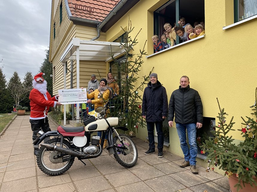 Nikolaus in Kita "Regenbogen"