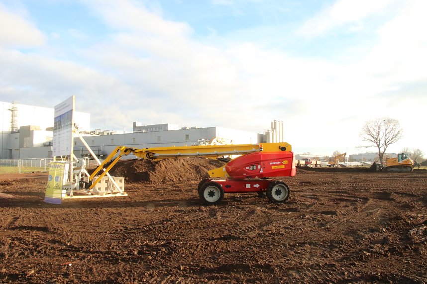 Spatenstich auf der Darre f&uuml;r Wasserstofftankstellen-Werk