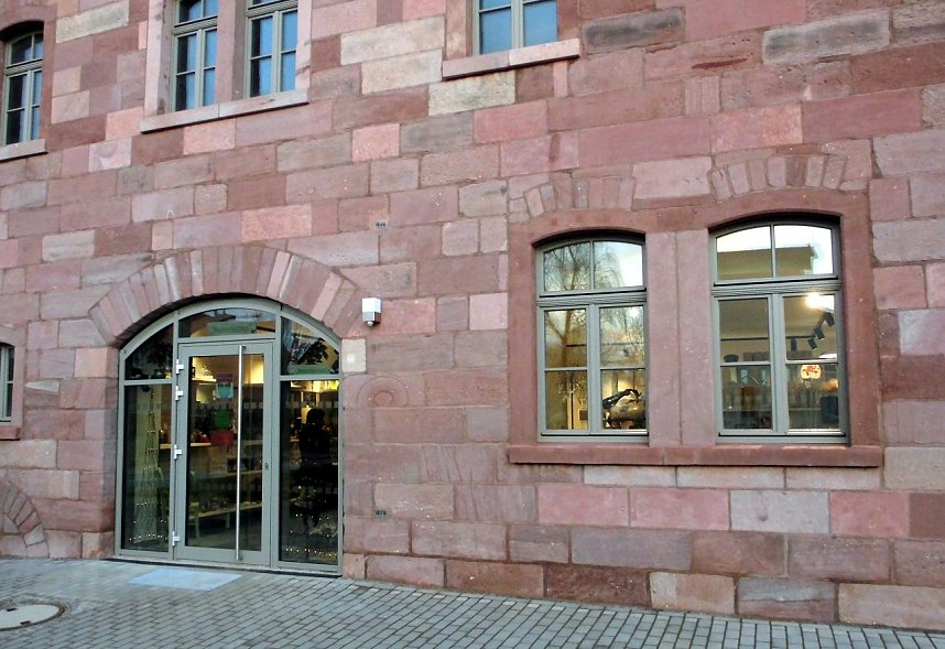 Bauernl&auml;dchen eingezogen