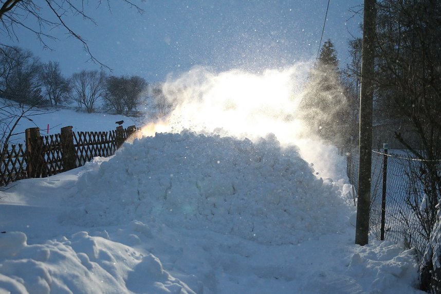 Feuerwehr befreit Anwohner
