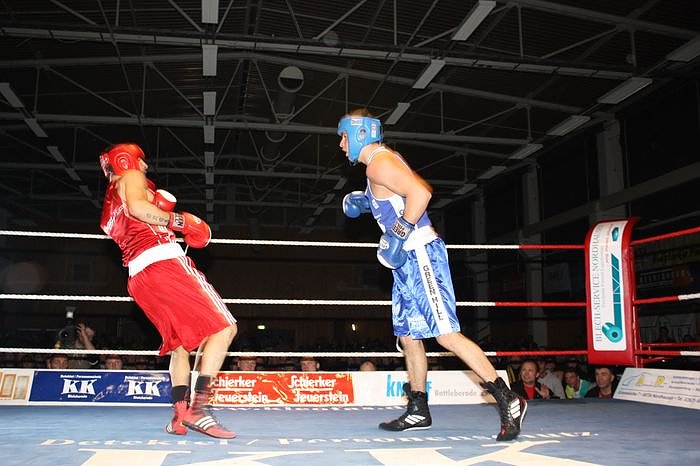 Dramatische Boxnacht (2)