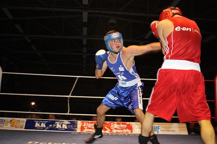 Dramatische Boxnacht (2)