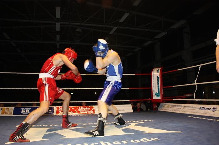 Dramatische Boxnacht (2)